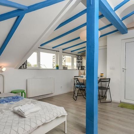 The Ivy House - A Cozy Attic Near The City Center By Flat Mаnager Sofia Ngoại thất bức ảnh